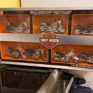 2001 Harley-Davidson Special Edition motorcycle FLSTF Street Stalker 1:18 scales